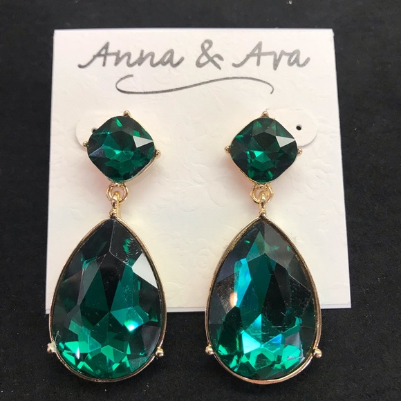 🆕 Anna & Ava Emerald Colored Tear Drop Earring - Picture 2 of 5